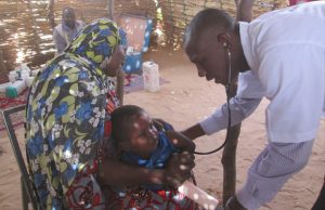 Niger : consultation clinique mobile sur le site